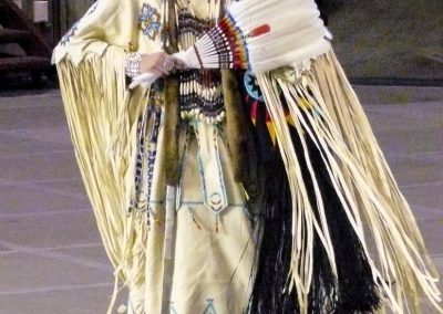 woman dancing
