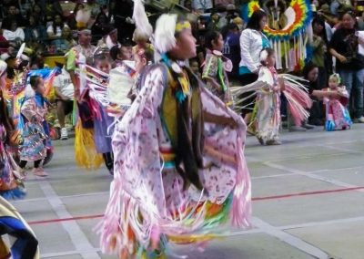 girls dancing