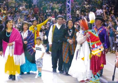 Miss Indian World hugging family