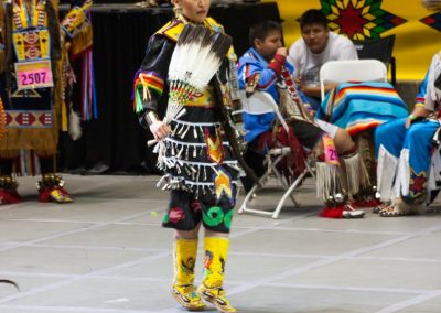 woman dancing