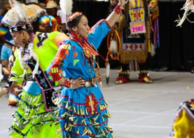 woman dancing