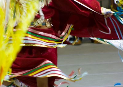 girls dancing