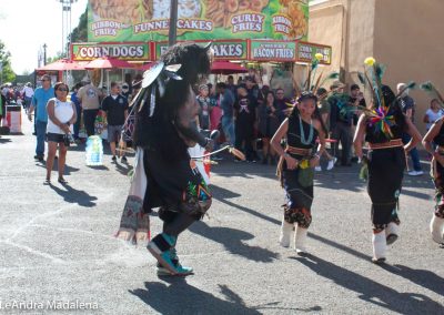 People dancing