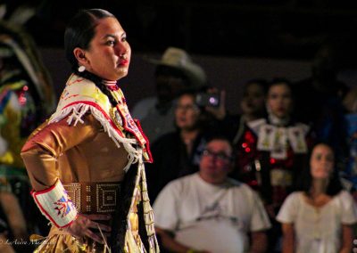 woman dancing