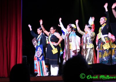 Miss Indian World contestants waving