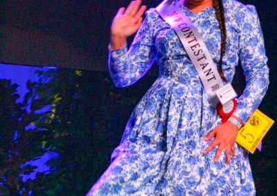 Miss Indian World contestant waving