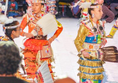 girls dancing