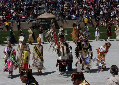 People dancing